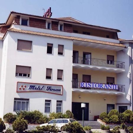Motel Forum Polla Eksteriør bilde